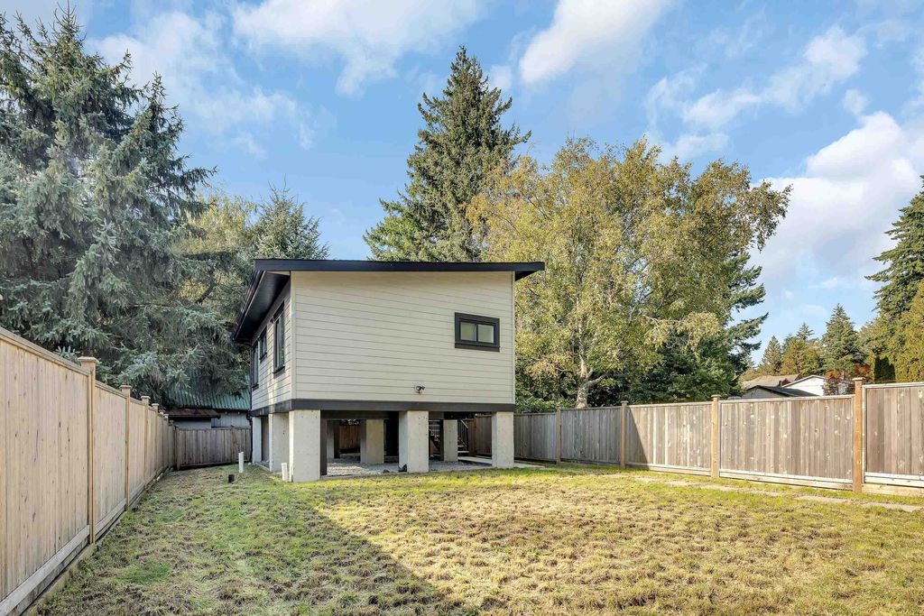 listing image 1100430333581634609