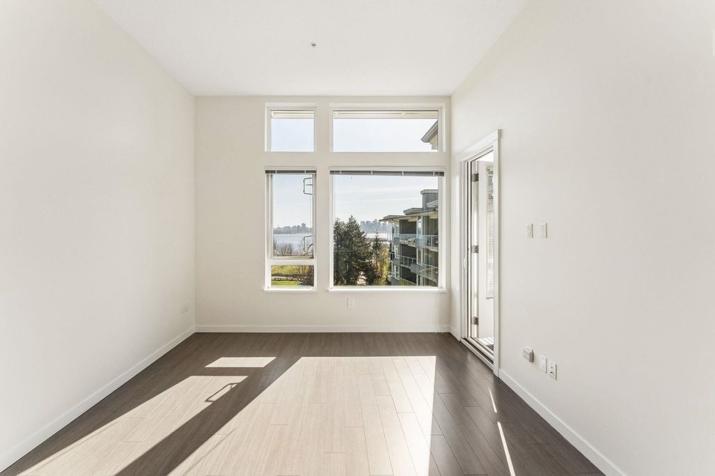 listing image 1106533960545487291