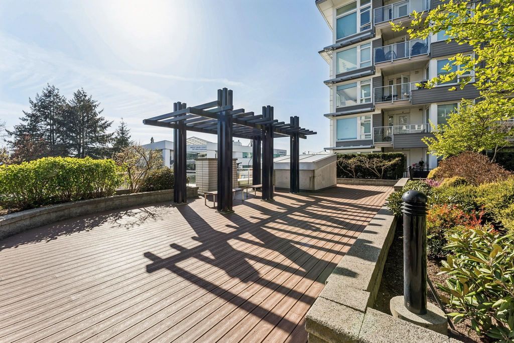 listing image 1103871514697152305