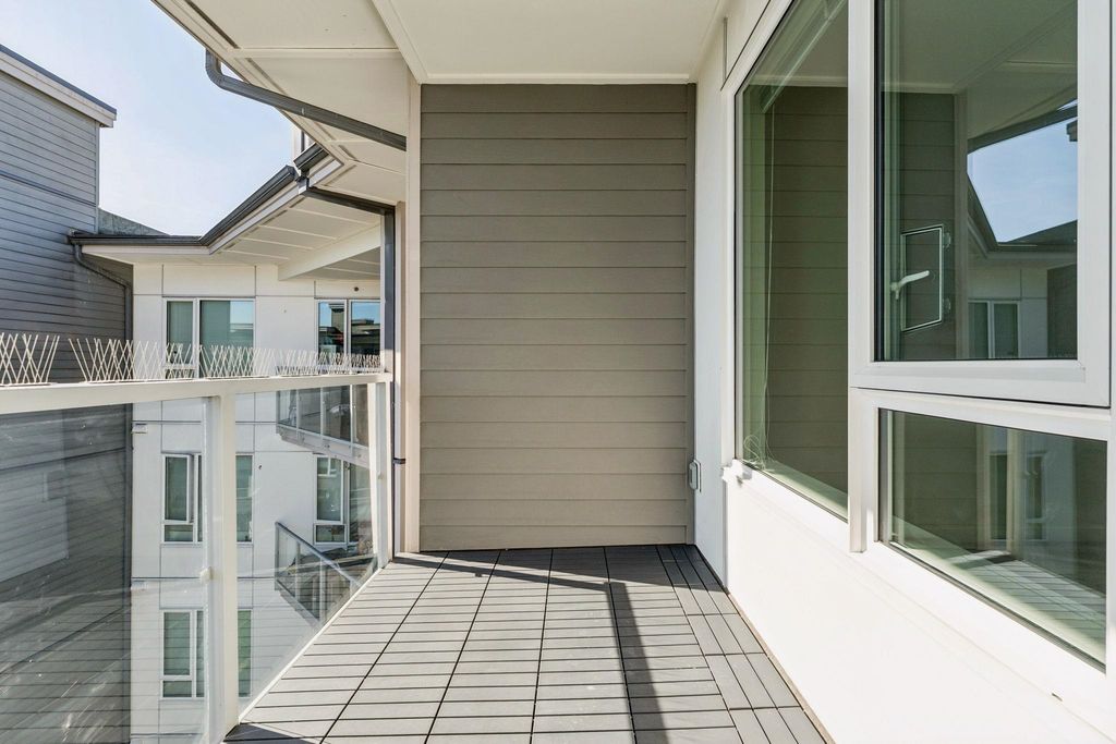 listing image 1101704856657390645