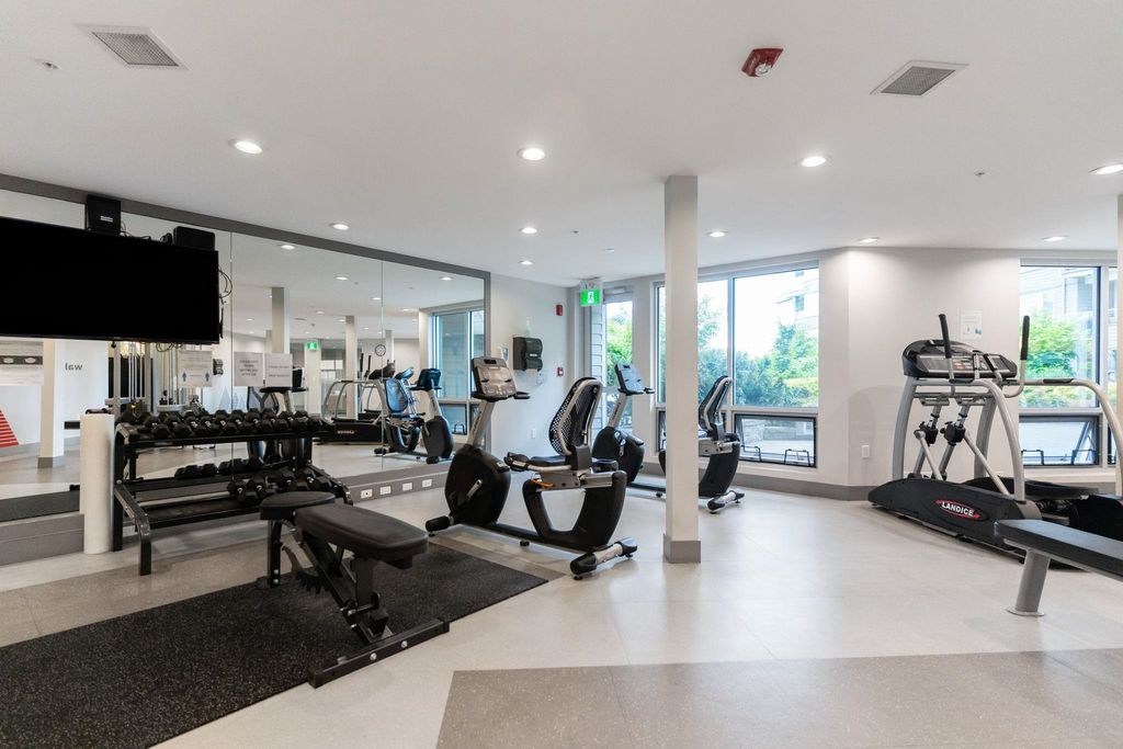 listing image 1102667447102241707