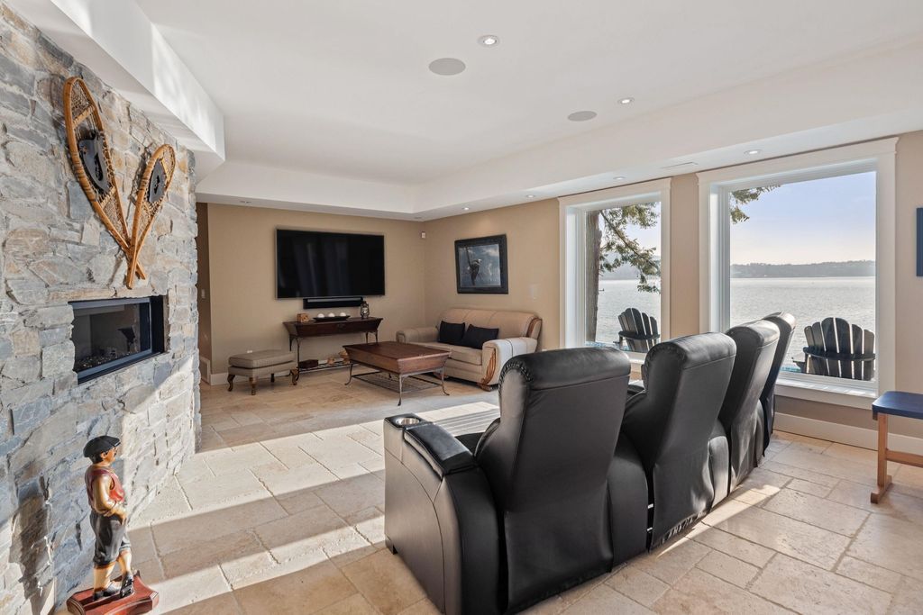 listing image 1105359111414133579