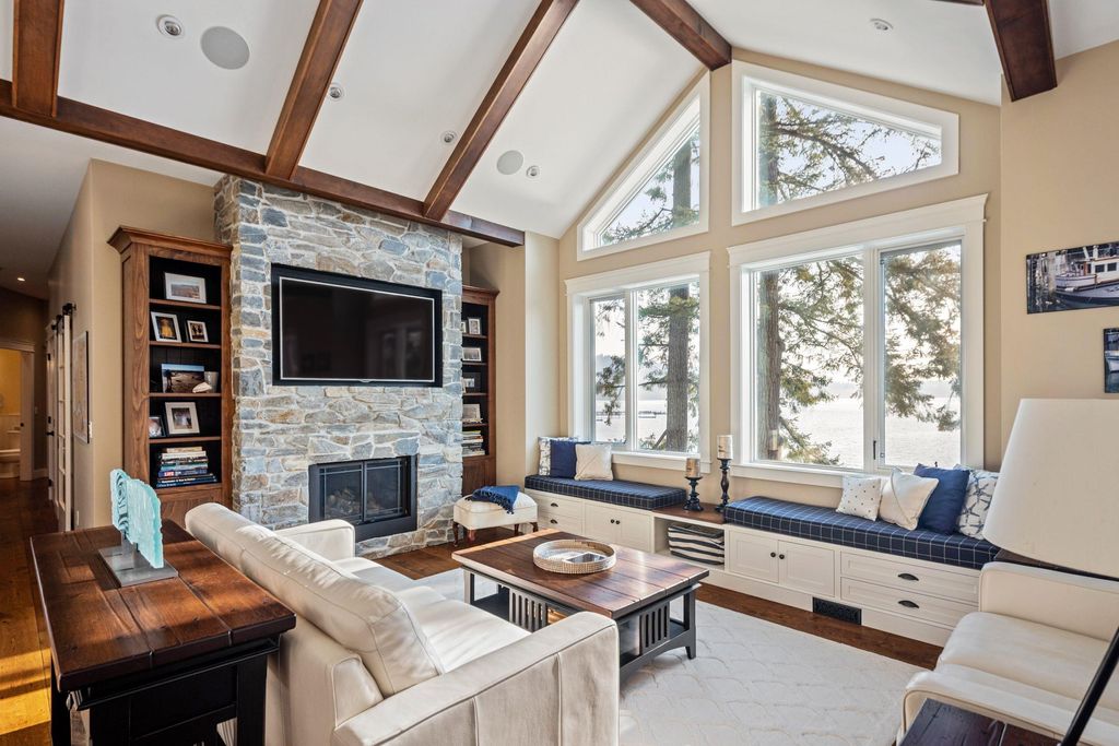 listing image 1109879067384112622