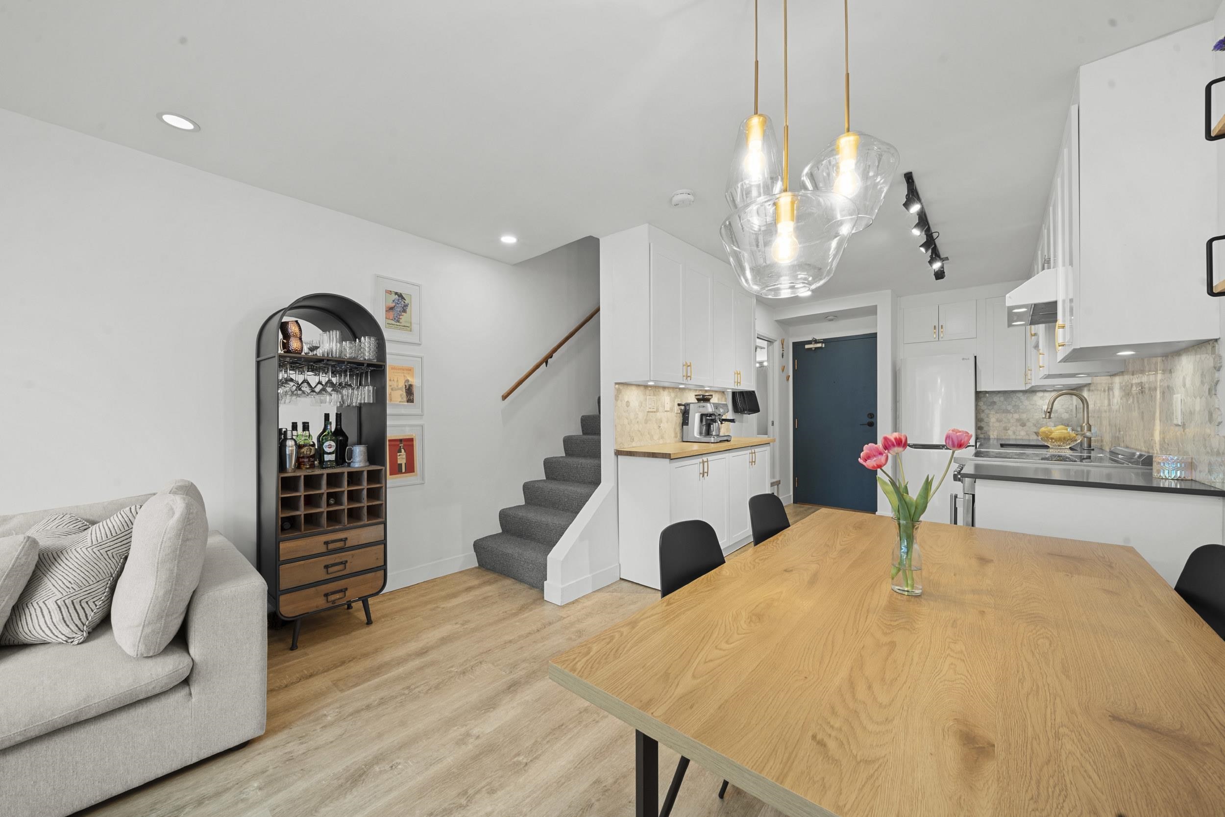 2125 York Avenue 109