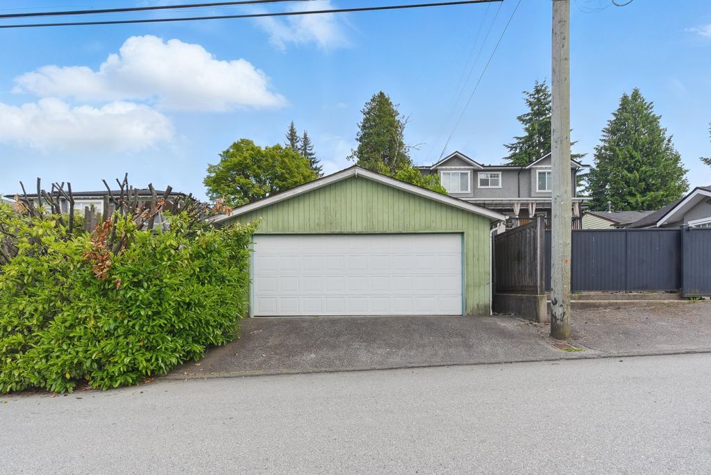 listing image 1109408816490126090