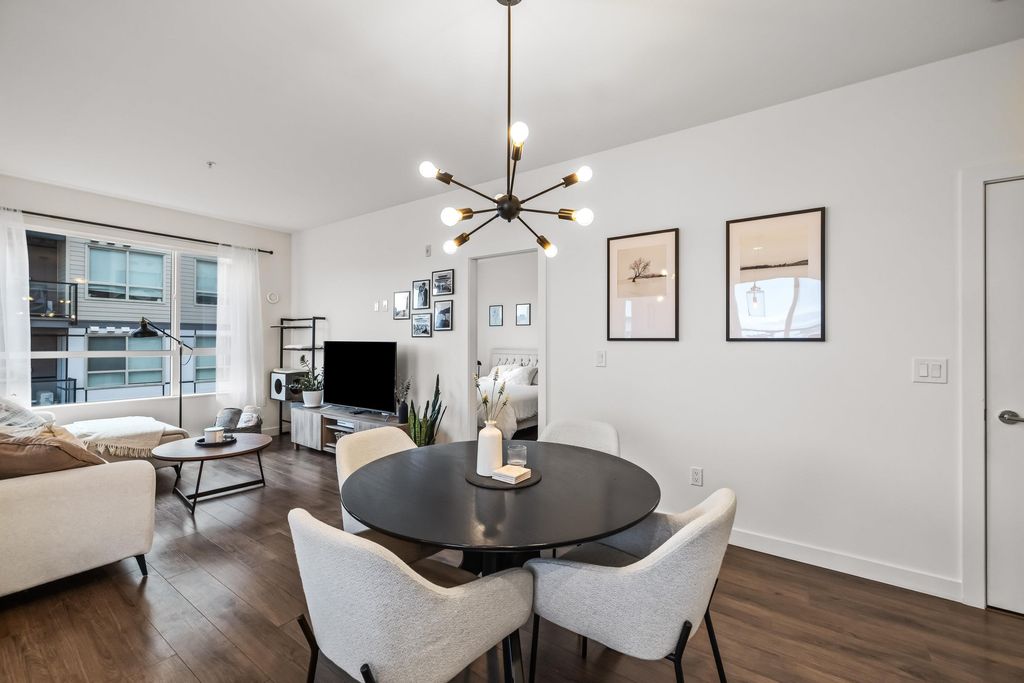 listing image 1105892462840435791