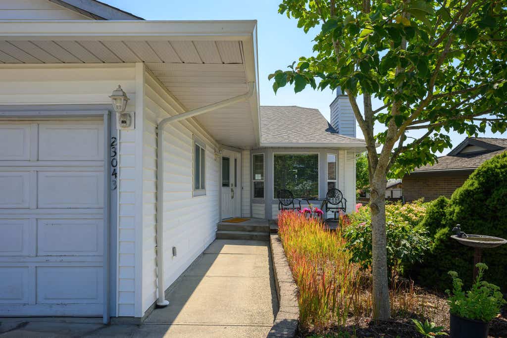Photo of 23043 Olund Crescent, Maple Ridge, BC V2X 0E8 (MLS # R3157802)