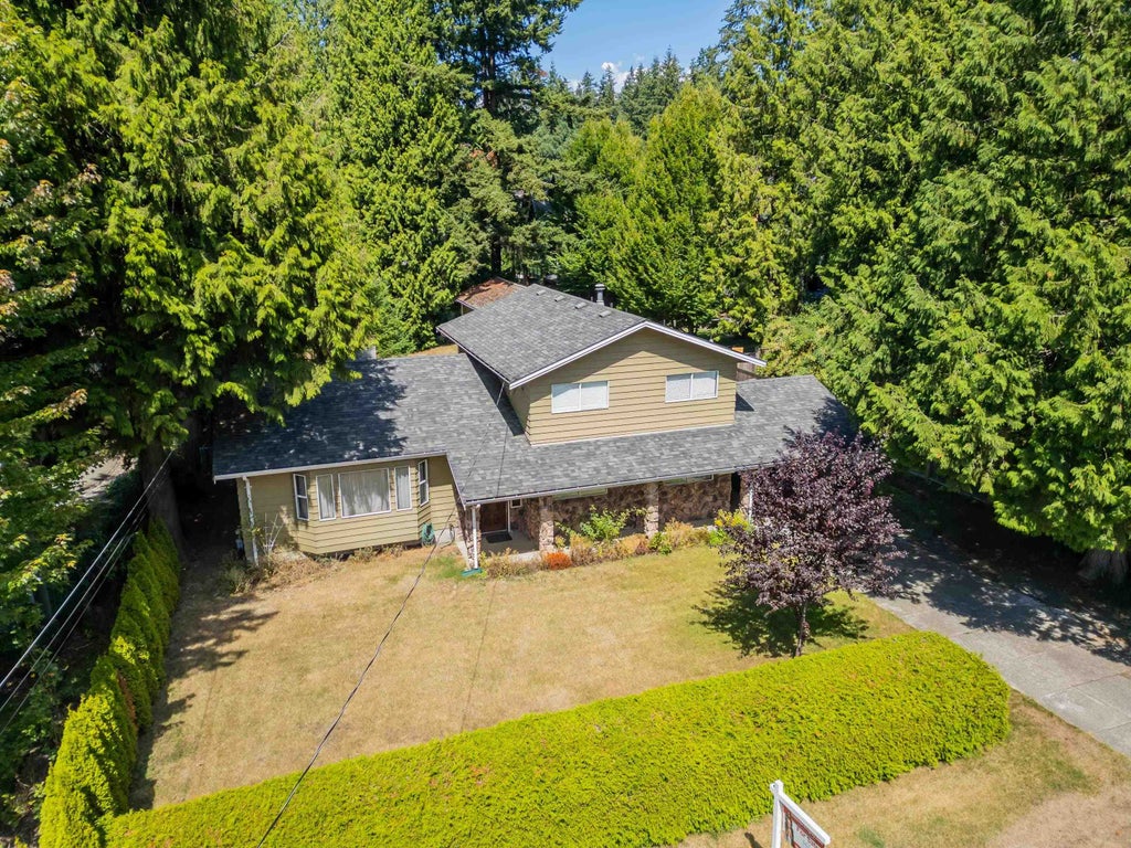 Photo of 12765 22 Avenue, Surrey, BC V4A 2B9 (MLS # R3152451)