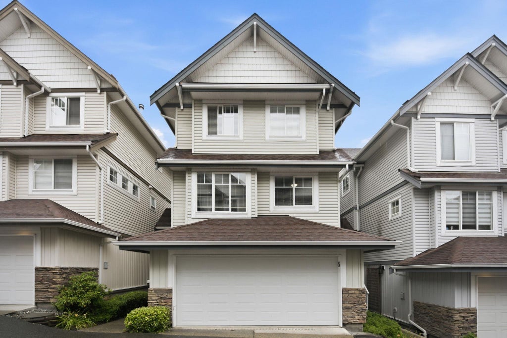 Photo of 20582 67 Avenue #5, Langley, BC V2Y 3B2 (MLS # R3175746)