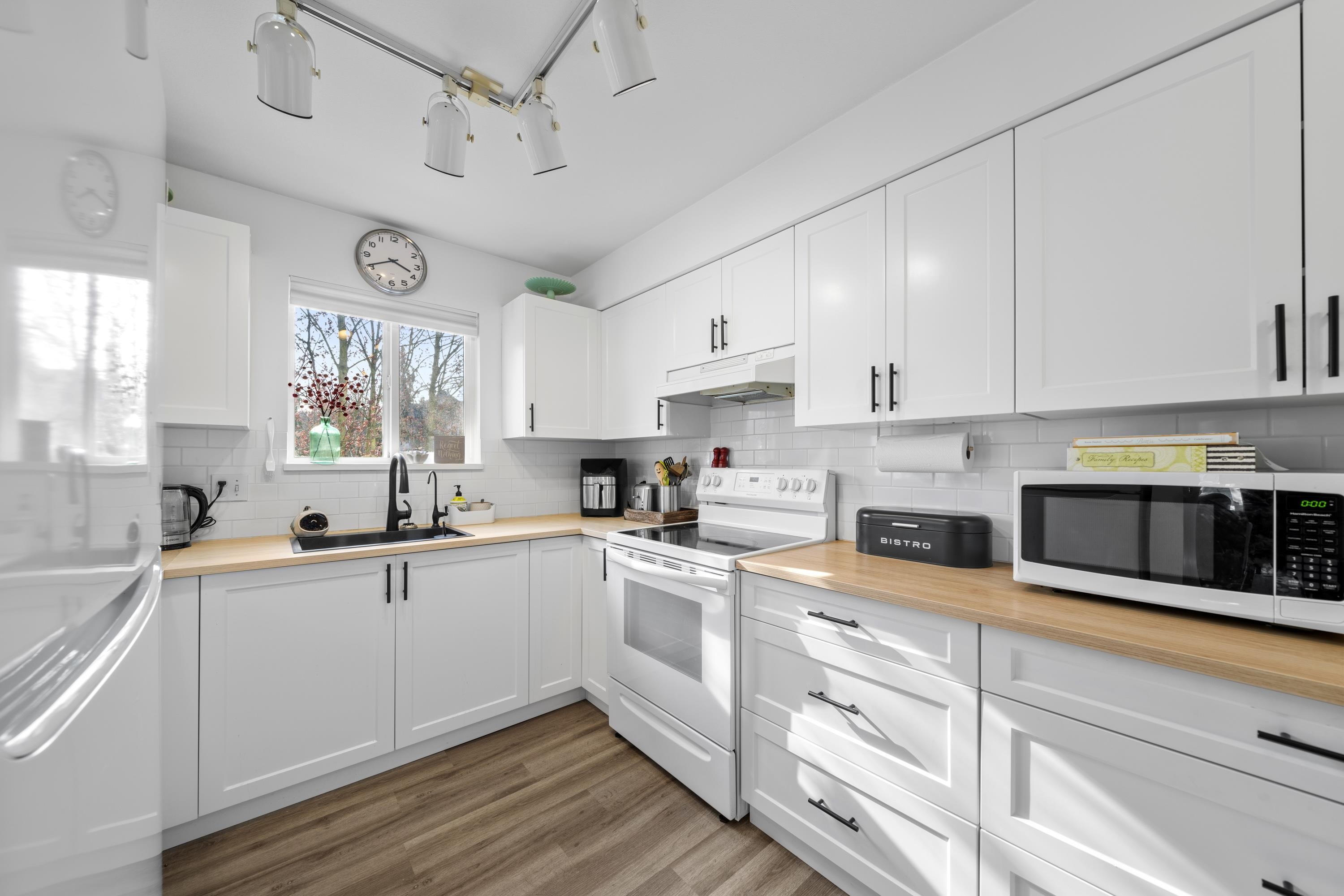 2620 Jane Street 309