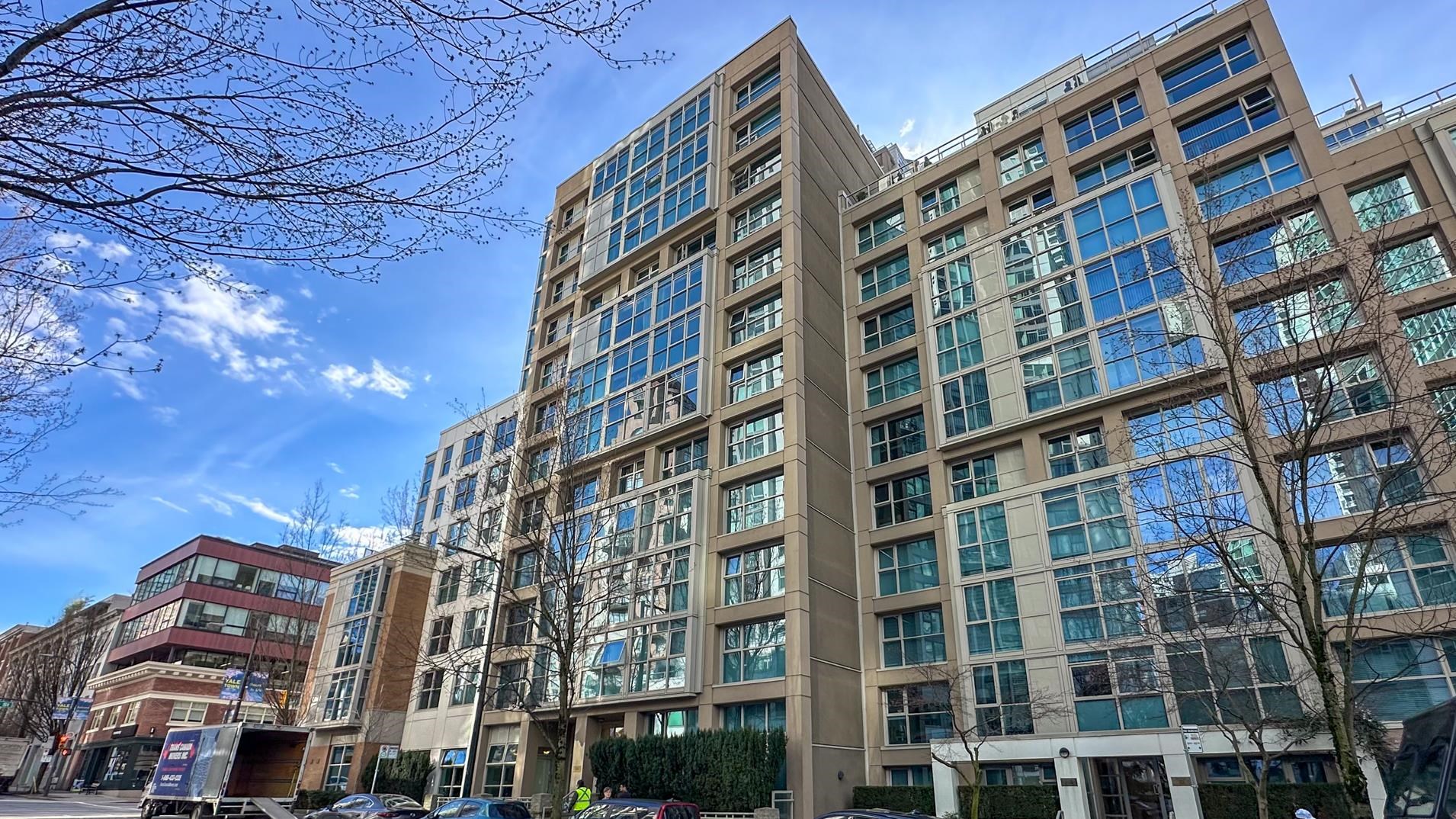 1318 Homer Street 701