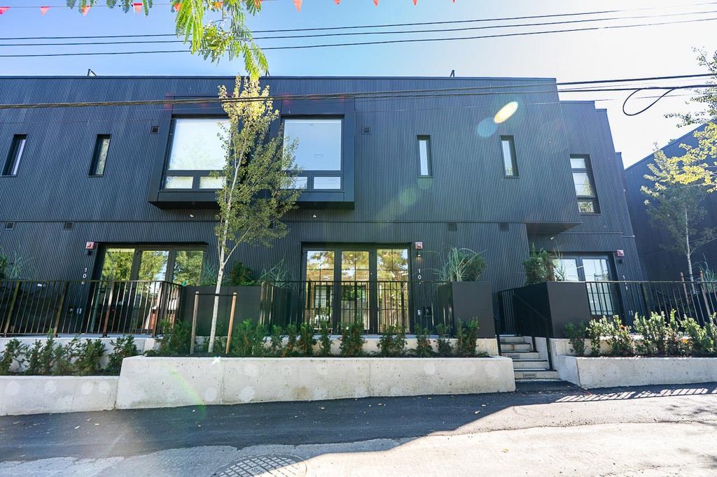 listing image 1108254385033909900