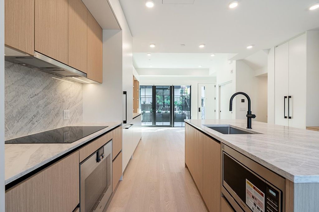 listing image 1106186252010689015