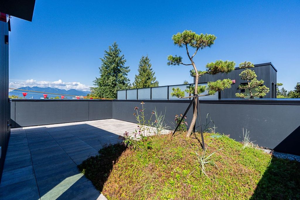 listing image 1109216437674725295