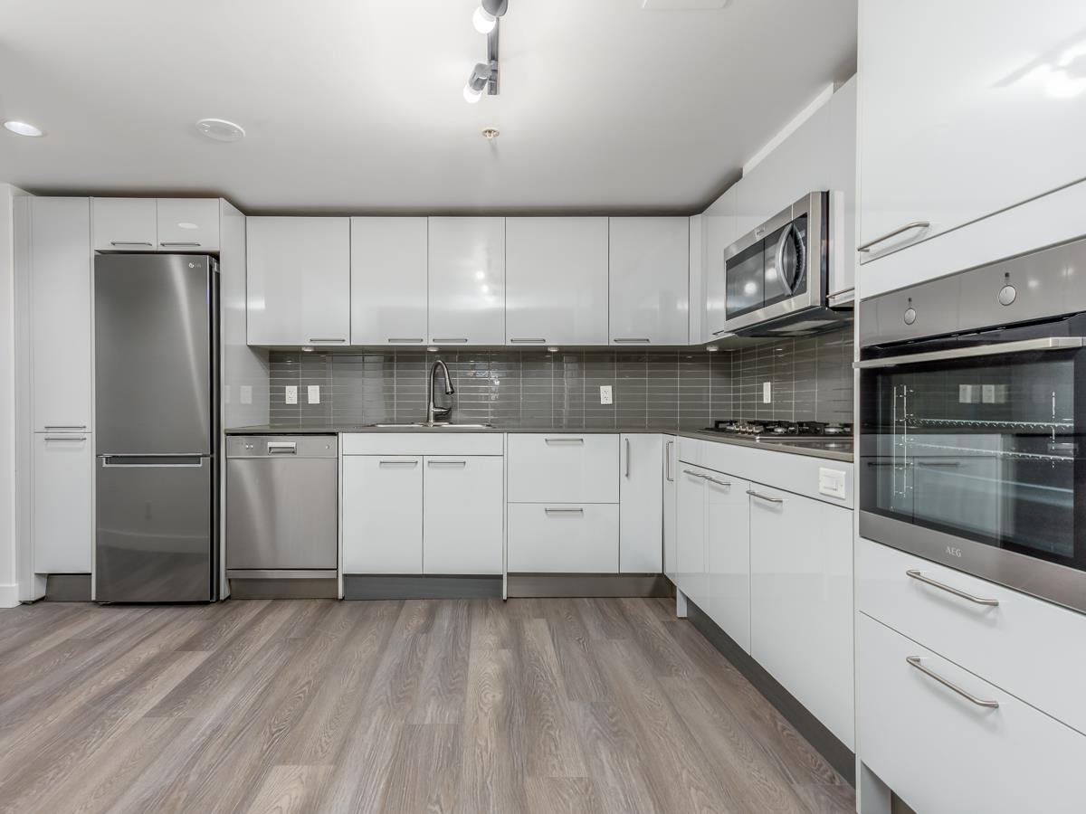 128 W Cordova Street 202