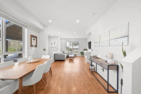 301 Klahanie Drive 1 Port Moody BC V3H 0C2