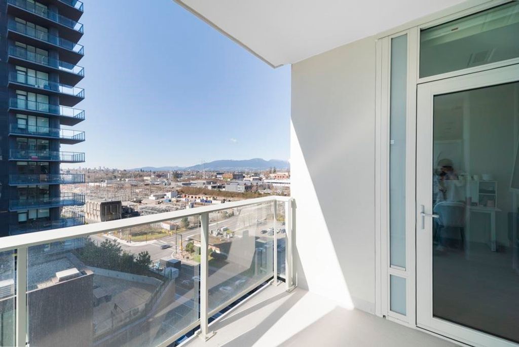listing image 1108426308572585977