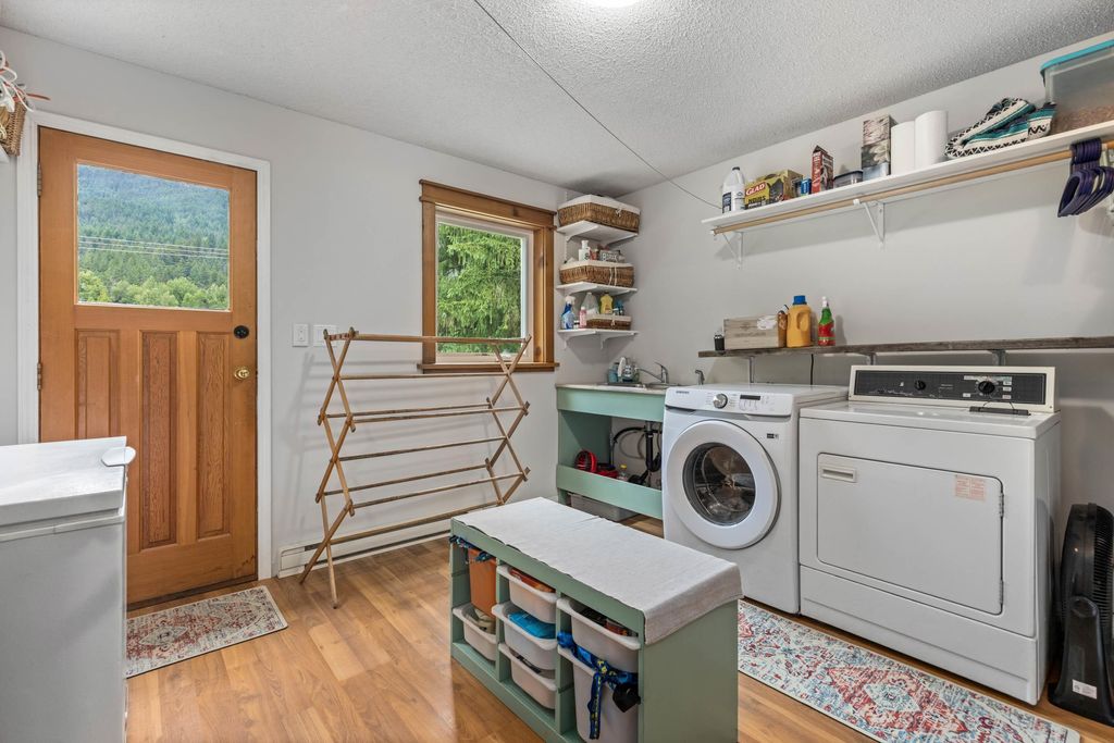 listing image 1103574954927153851