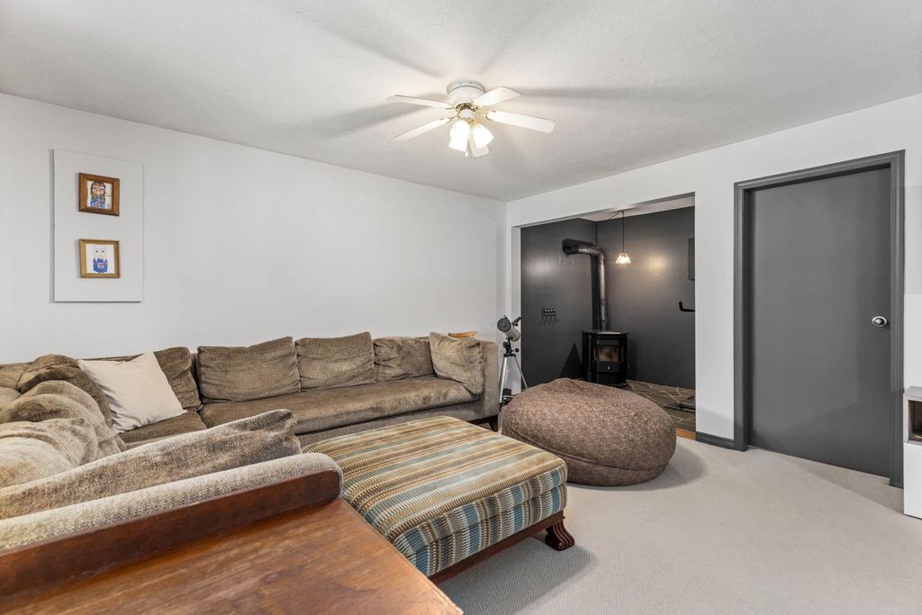 listing image 1101161038463505436