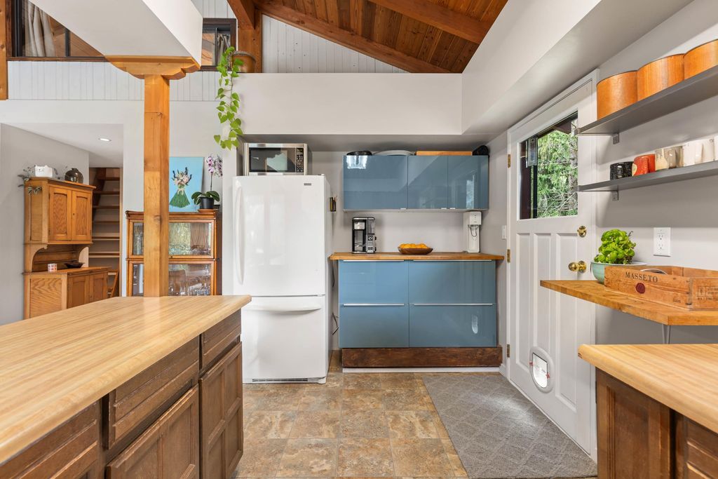 listing image 1100142736251565086