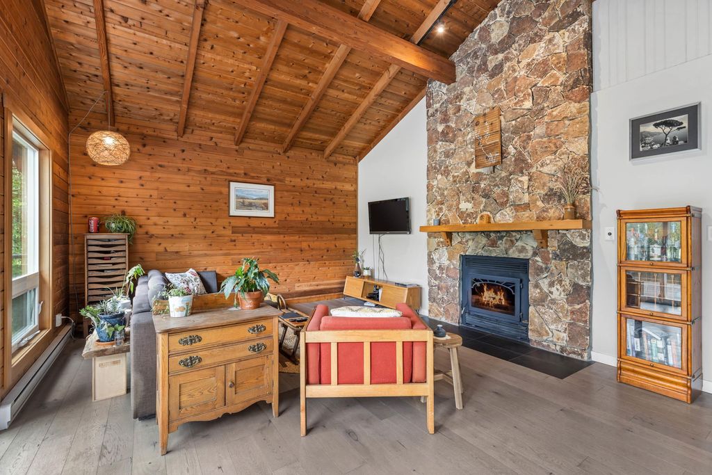 listing image 1105547365644776014