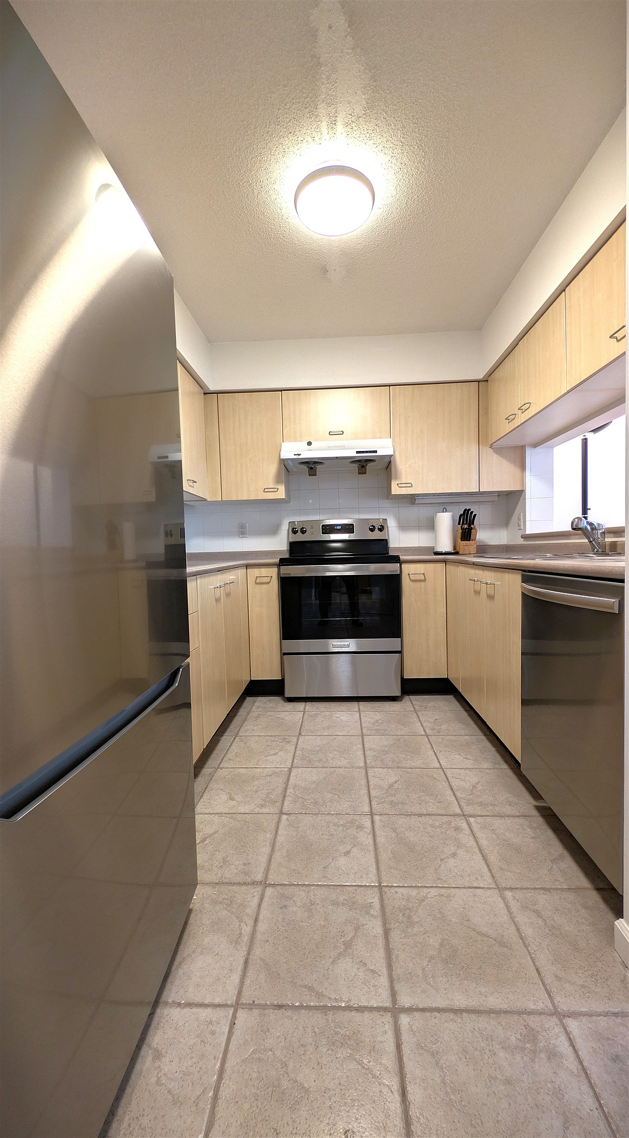 1148 Heffley Crescent 502