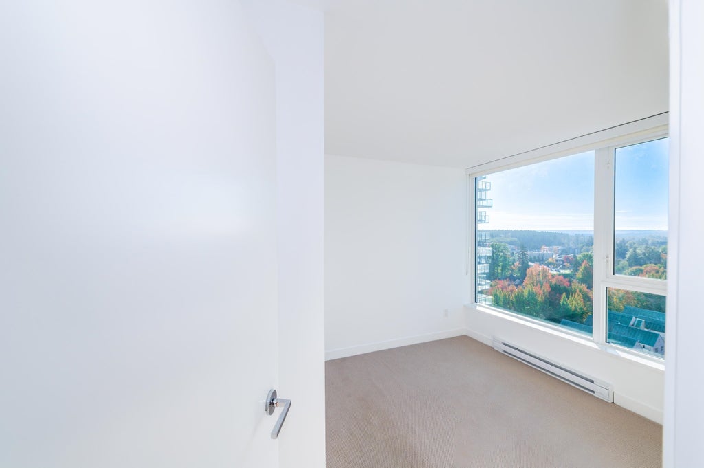Photo of 13750 100 Avenue #2503, Surrey, BC V3T 0L3 (MLS # R3178092)