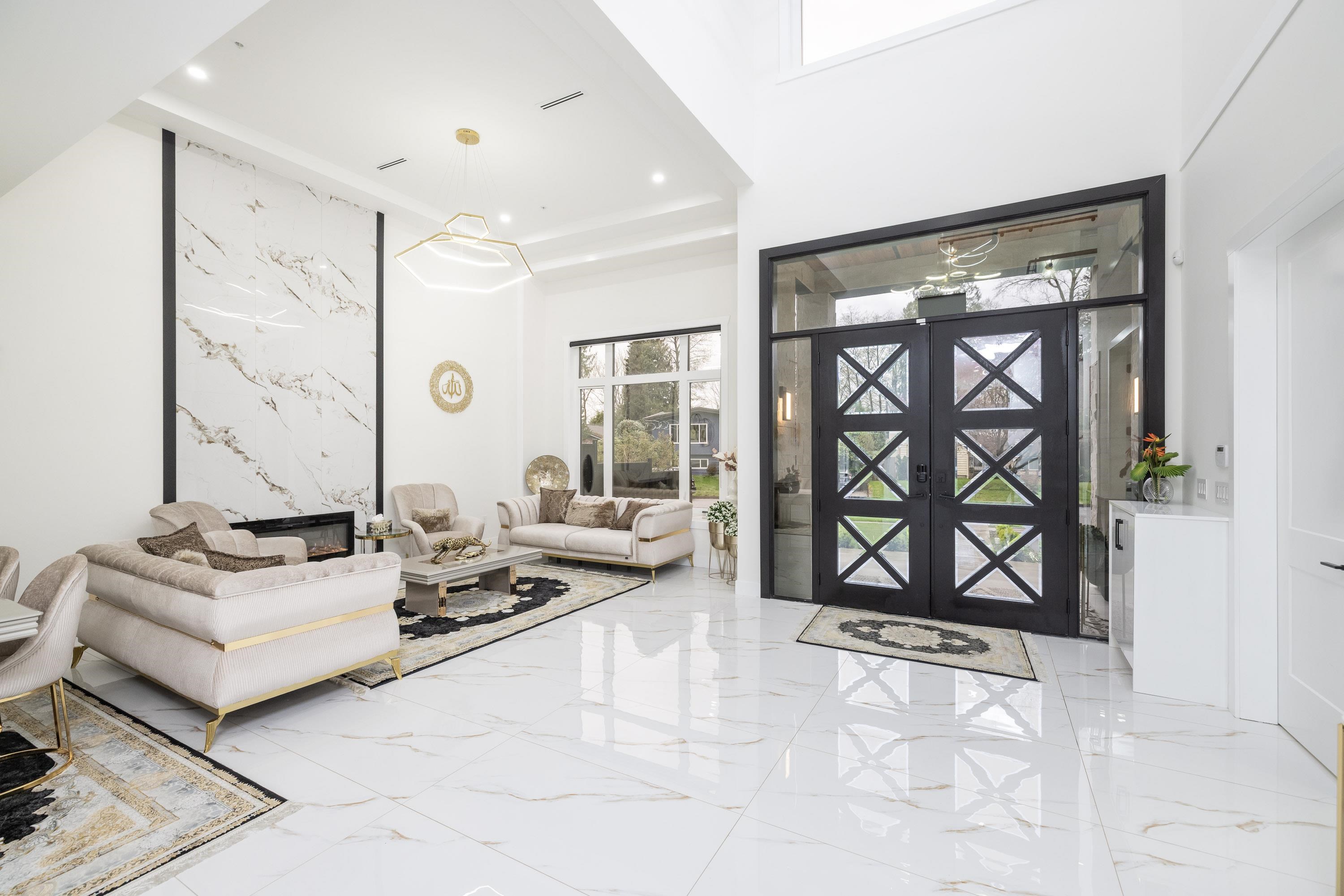 1421 Barberry Drive