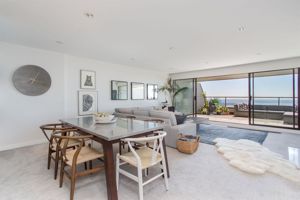 listing image 1103802633603326751