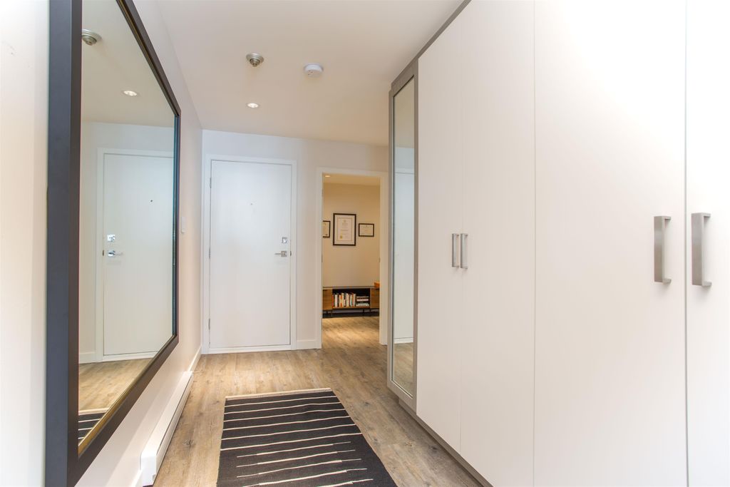 listing image 1106253625334918128