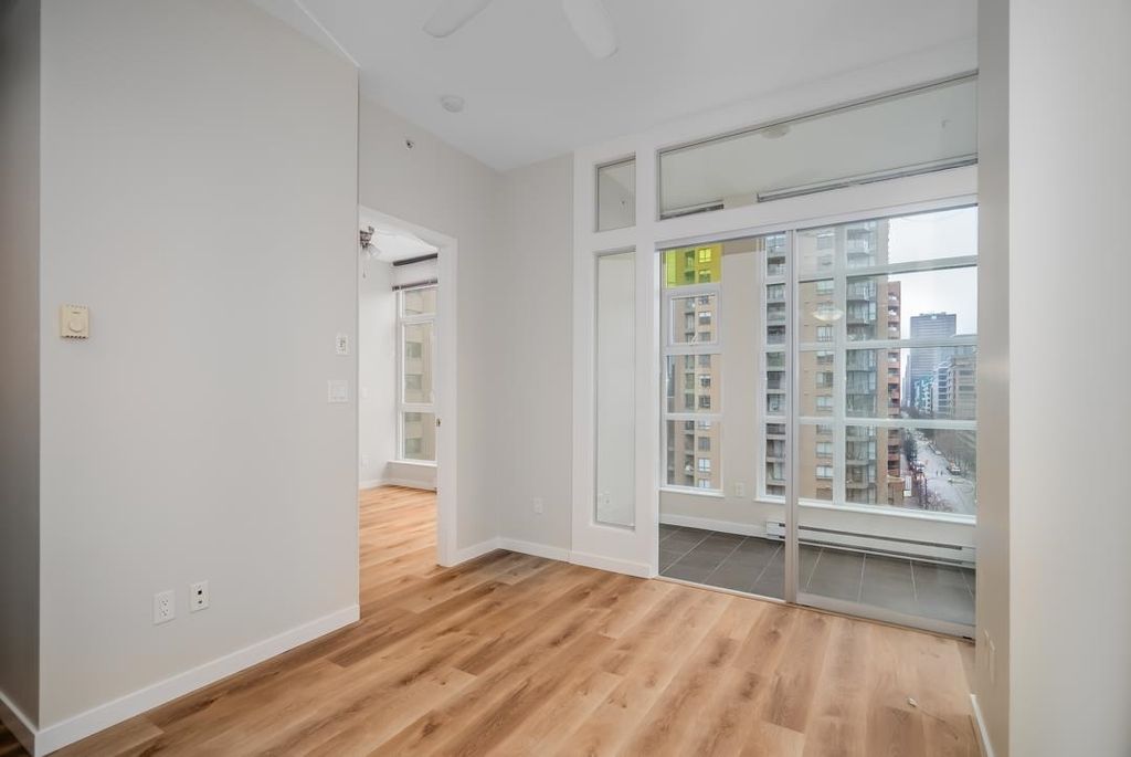 listing image 1107919953737138097