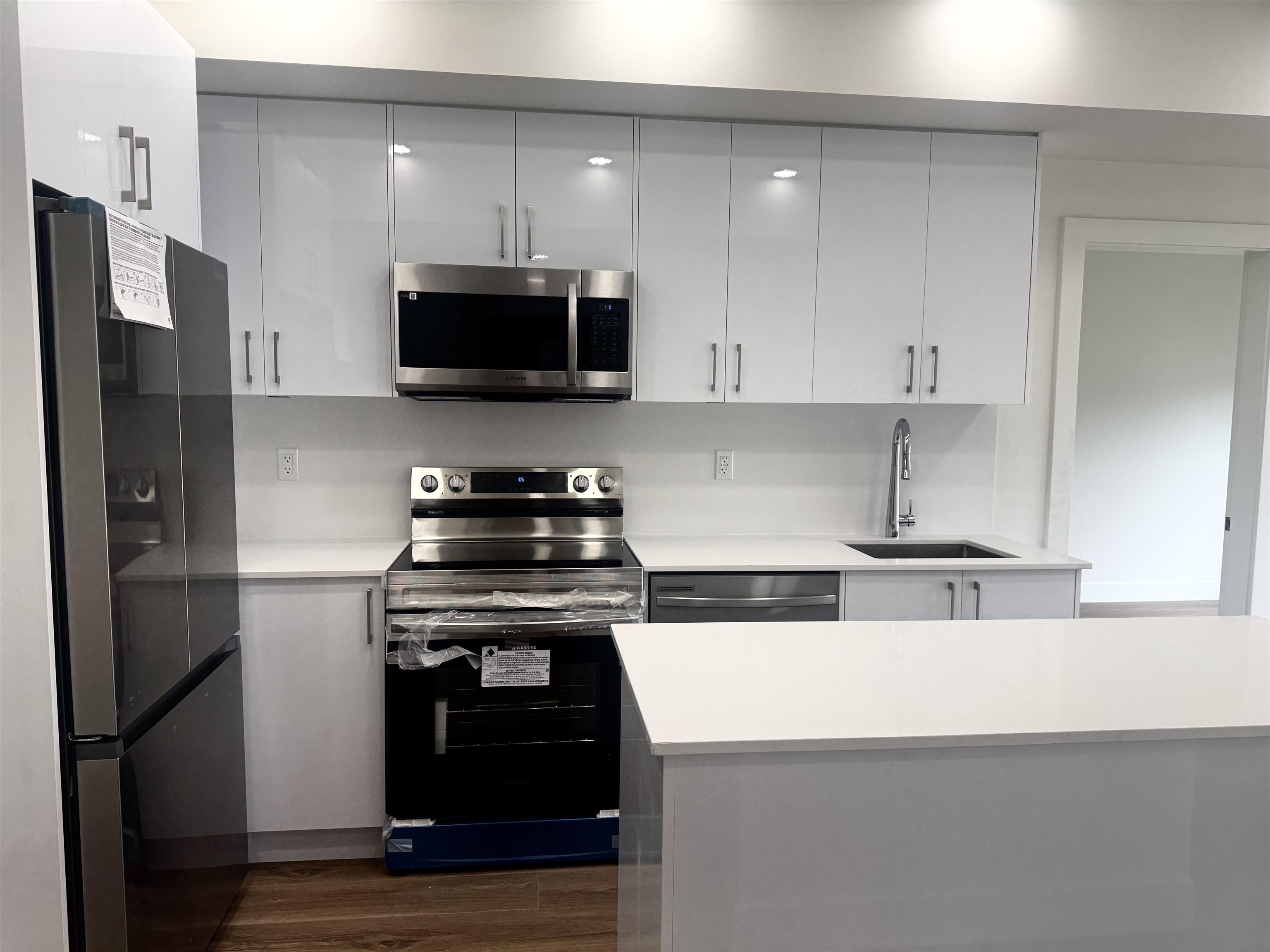 15739 Fraser Highway 303