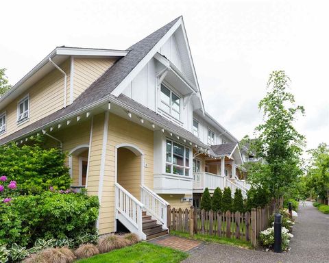 258 Camata Street 1 New Westminster BC V3M 0H8