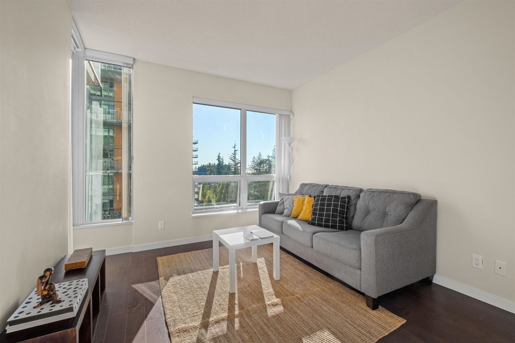 listing image 1107996092909323492