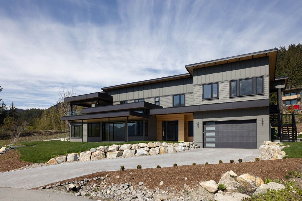 listing image 1100078714415629239