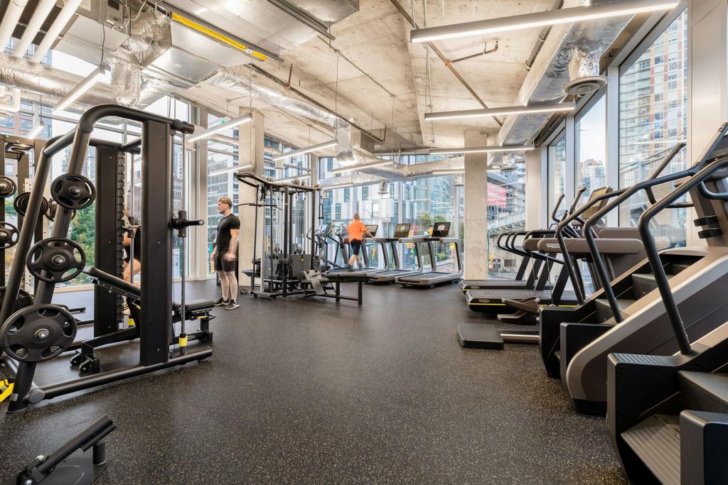 listing image 1102328807571052747