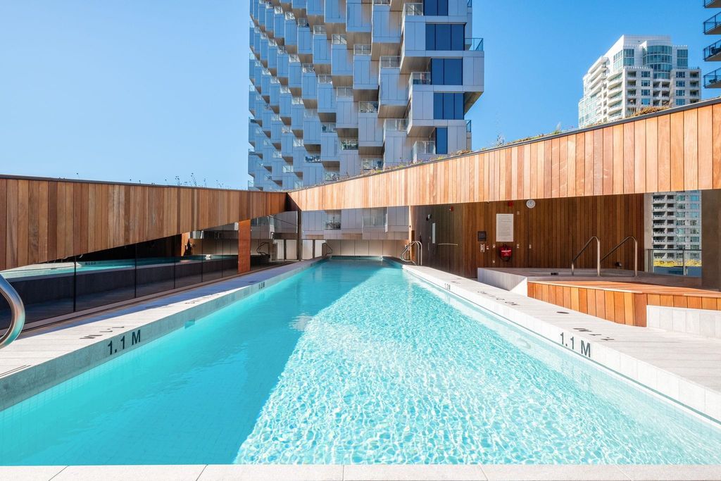 listing image 1106537030486948989