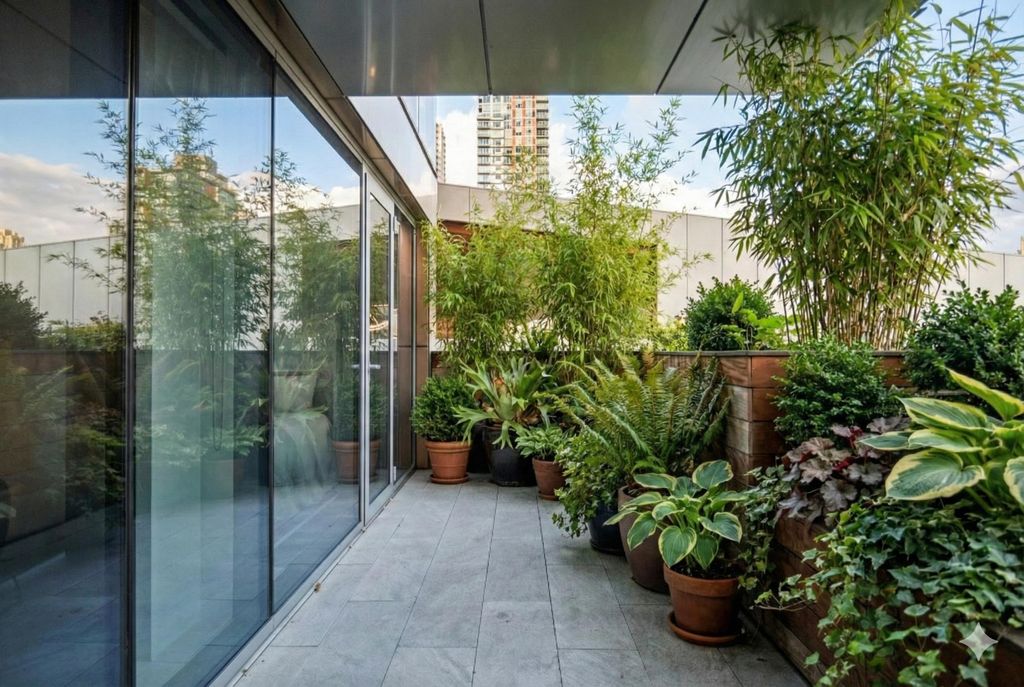 listing image 1104416402558767702