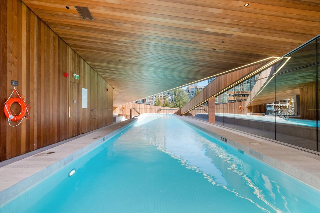 listing image 1109768852843749729