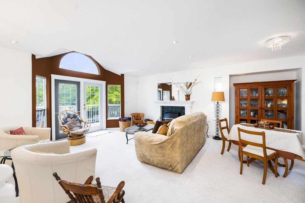 listing image 1109935903371383493