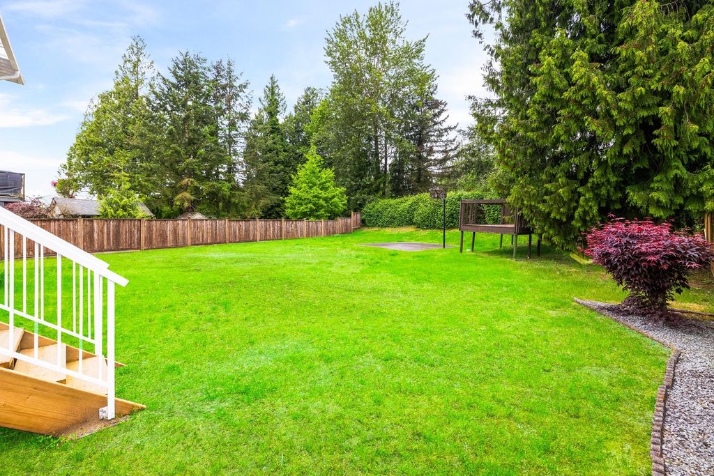 listing image 1104041969306561317