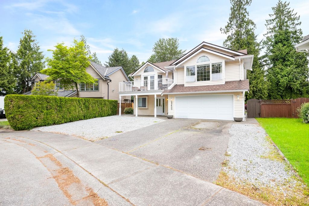 listing image 1104322199984345377