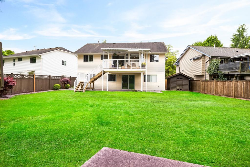 listing image 1100890413448720353