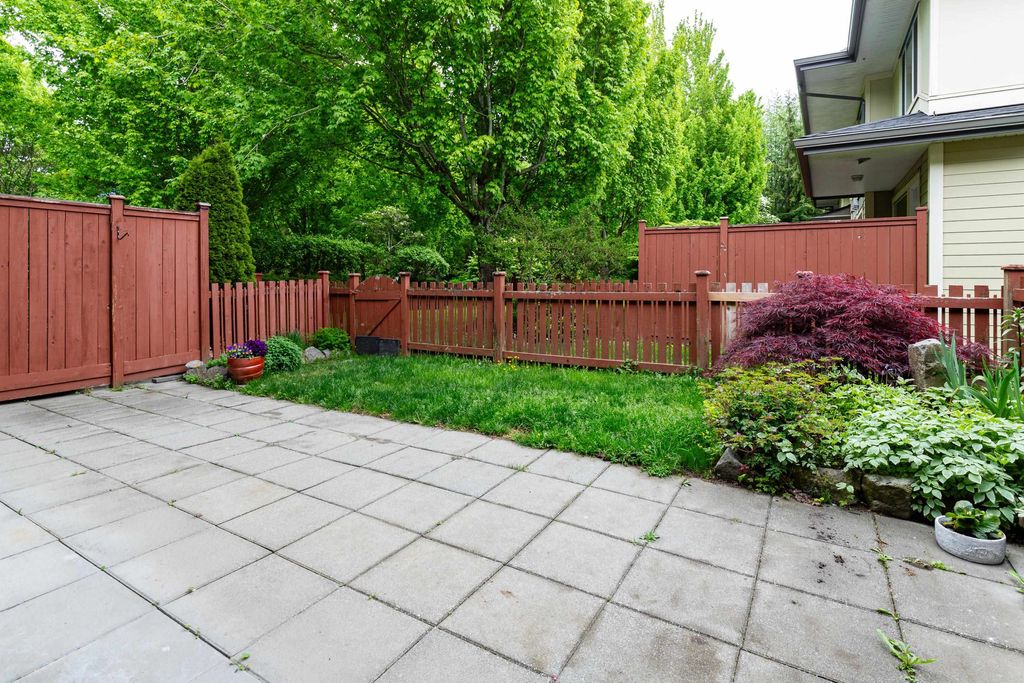 listing image 1108350460822756954