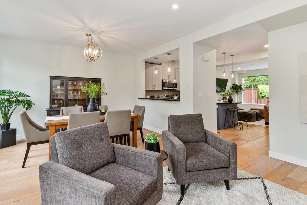 listing image 1100119696634032332