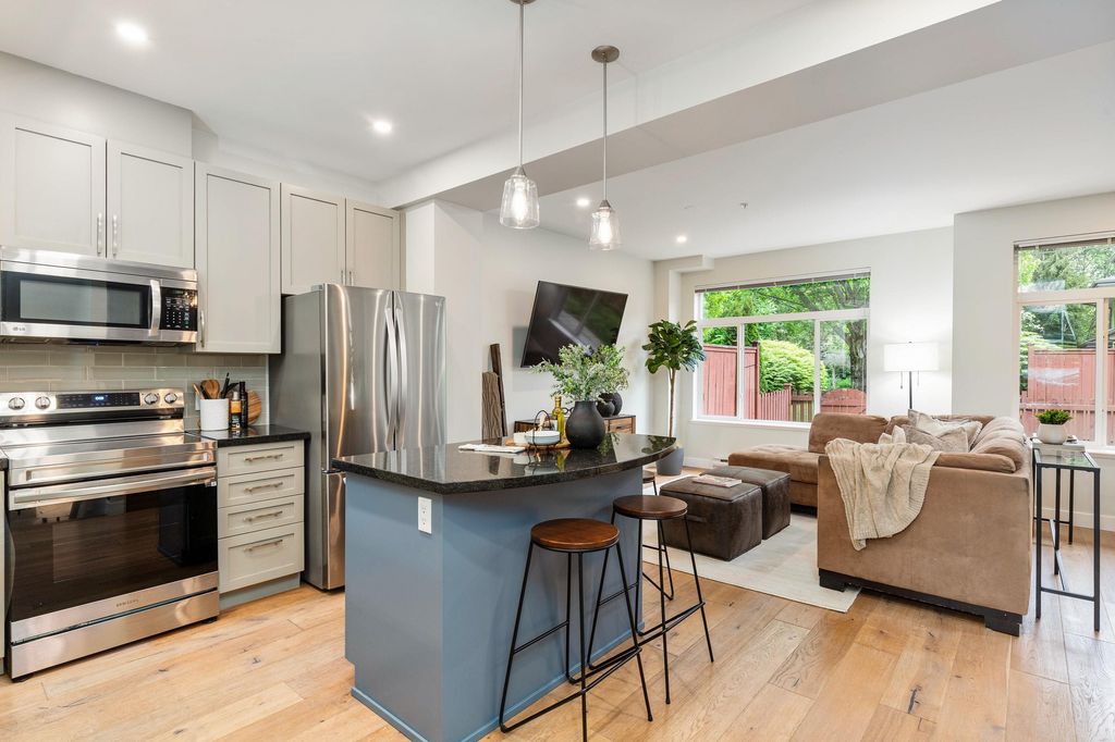 listing image 1108140830186094557