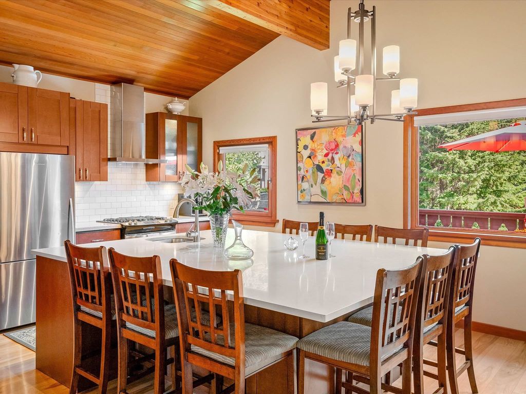 listing image 1107276508797896041