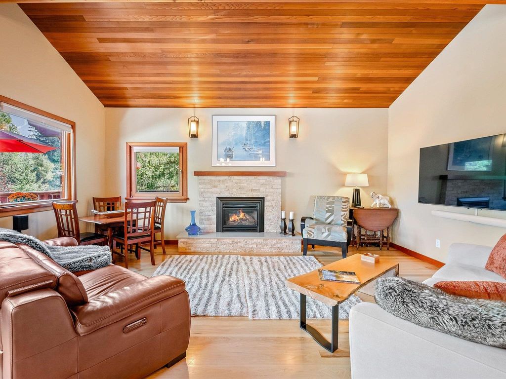 listing image 1102710560669991589