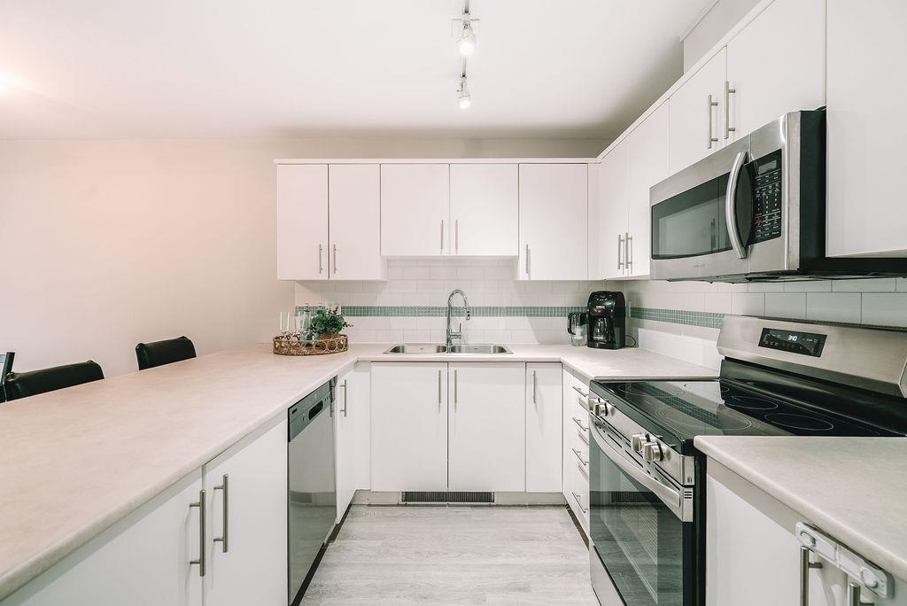 12238 224 Street 413