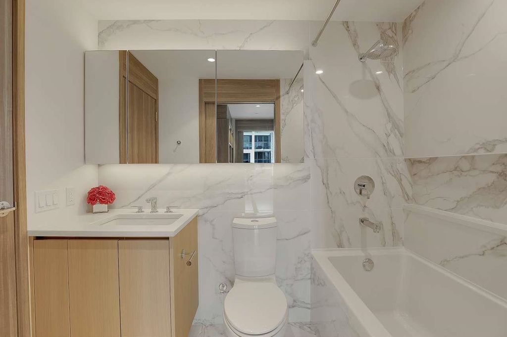 listing image 1103237730116109091